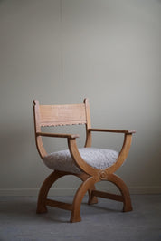 Set_of_6_Armchars_in_Oak_&_Lambswool,_Mid_Century_Modern,_Henning_Kjærnulf,_1960s