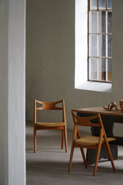 Set_of_6_CH29_Dining_Chairs_by_Hans_J._Wegner_for_Carl_Hansen_&_Søn,_Danish_Modern