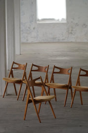 Set_of_6_CH29_Dining_Chairs_by_Hans_J._Wegner_for_Carl_Hansen_&_Søn,_Danish_Modern