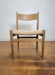 Set_of_6_CH40_chairs_by_Hans_J._wegner_for_Carl_Hansen_&_Søn