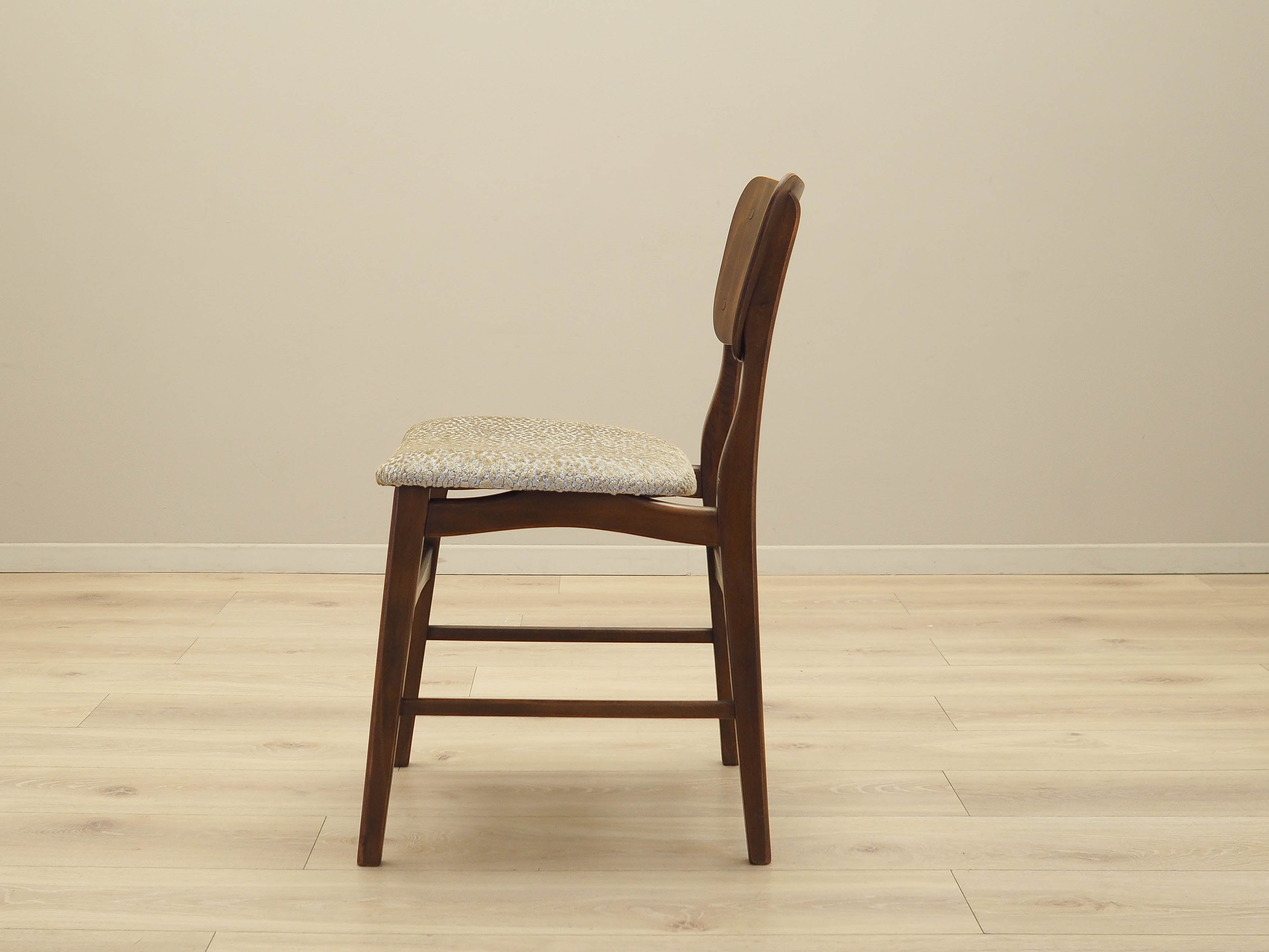 Set_of_6_Chairs,_Danish_Manufacture,_1960s,_Denmark