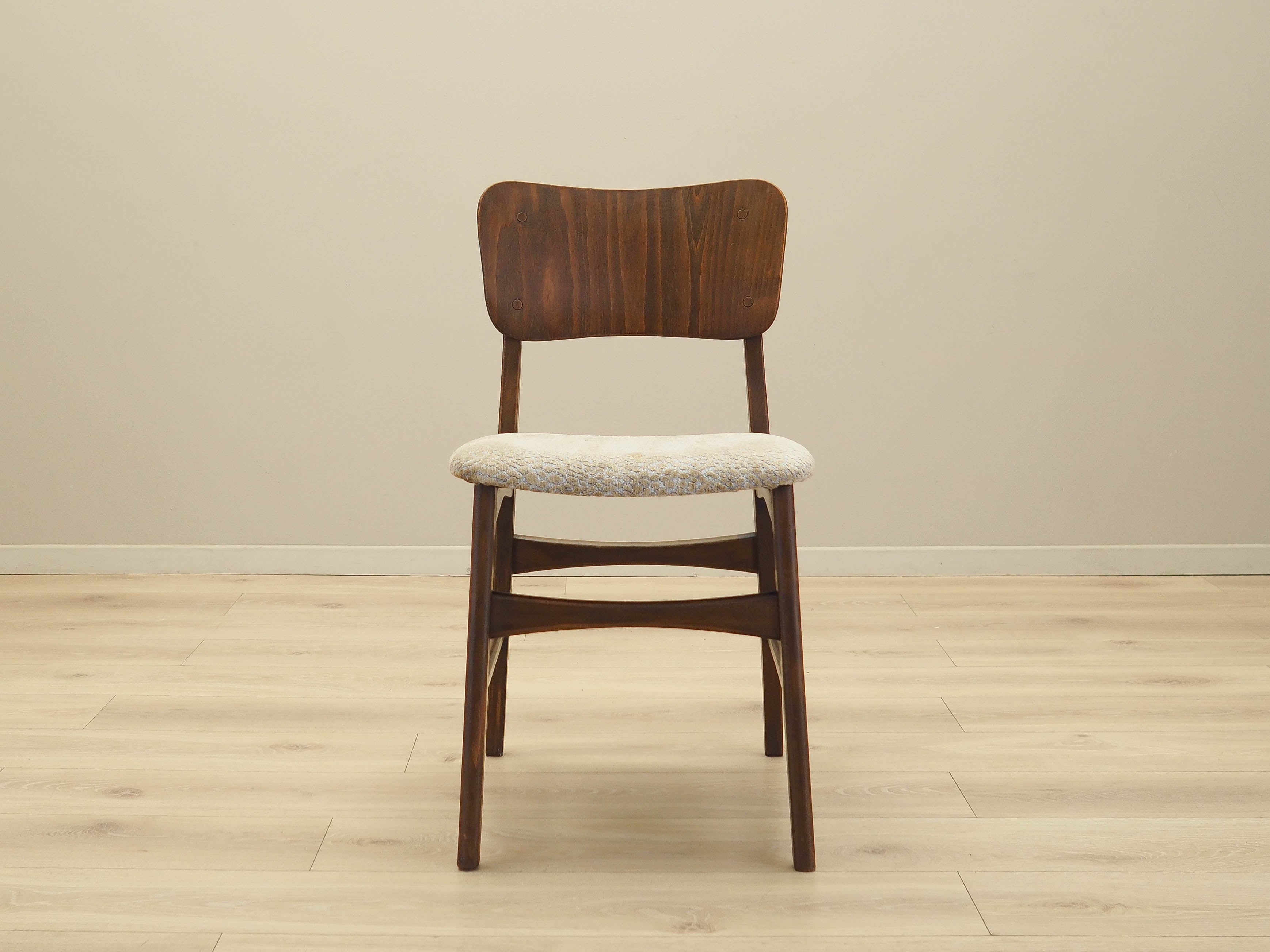 Set_of_6_Chairs,_Danish_Manufacture,_1960s,_Denmark