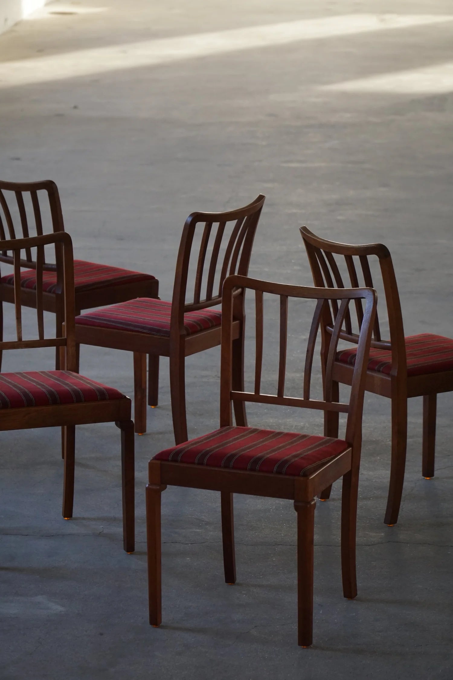 Set_of_6_Classic_Danish_Modern_Oak_Dining_Chairs