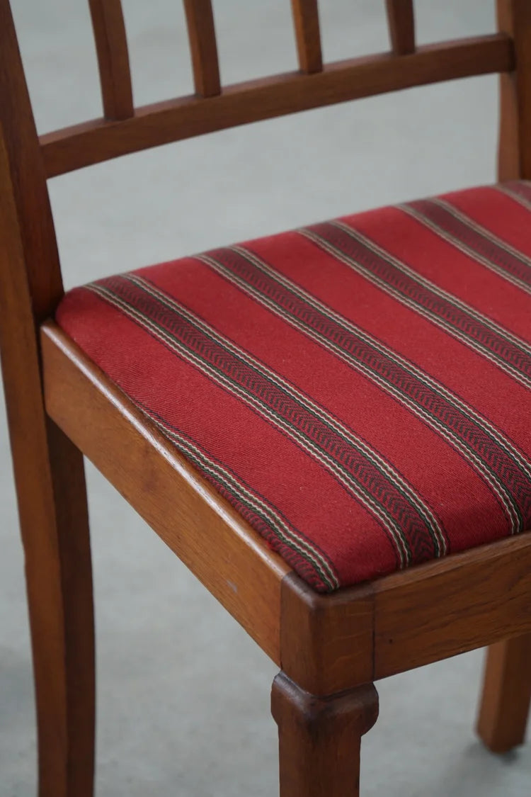 Set_of_6_Classic_Danish_Modern_Oak_Dining_Chairs