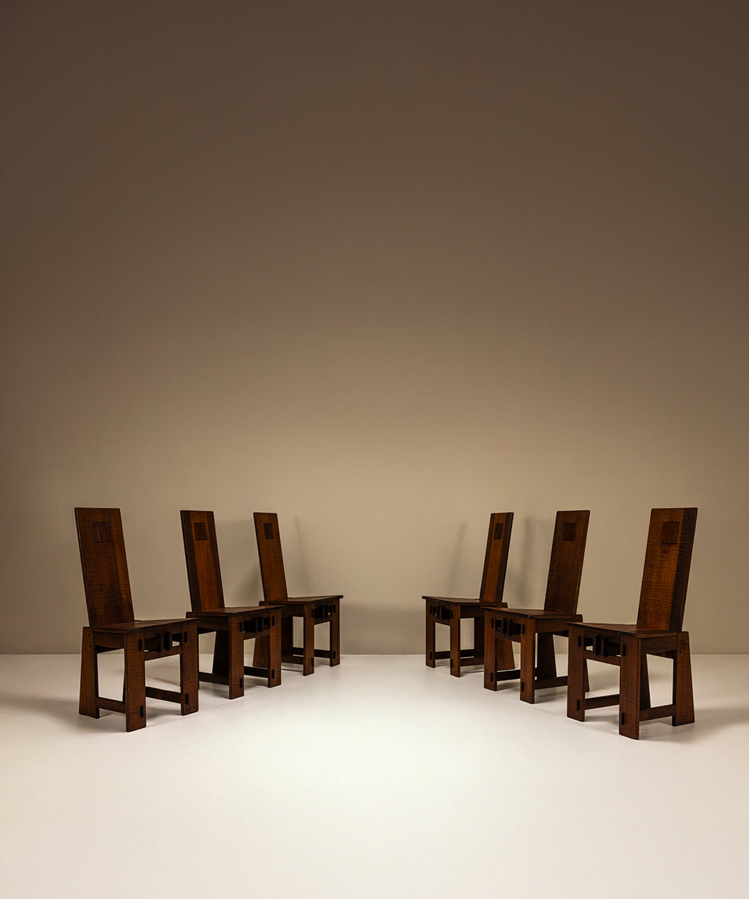 Set_of_6_High-Back_Dining_Chairs_in_the_Style_of_Giuseppe_Rivadossi,_Italy_1970s