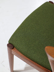 Set_of_6_Model_42_Dining_Chairs_by_Kai_Kristiansen,_Teak,_Denmark,_1960s