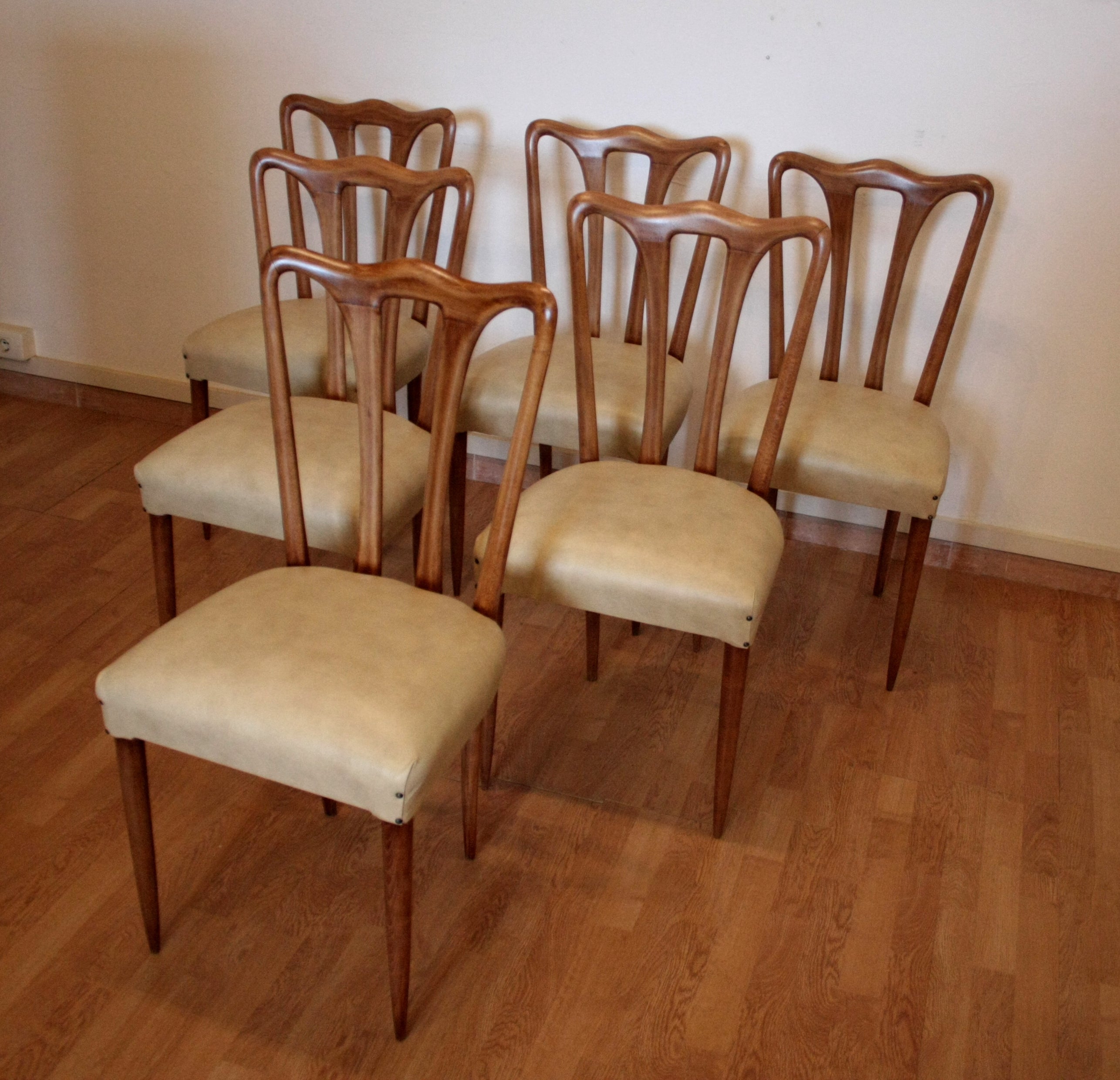 Set_of_6_mid-century_modern_chairs,_Italy,_1960