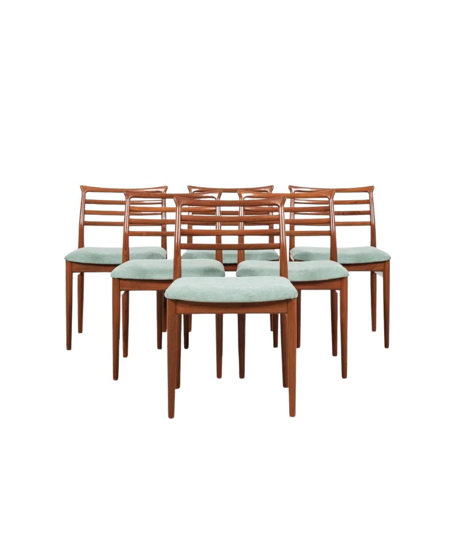 Set_of_6_Midcentury_dining_chairs_in_teak_by_Erling_Torvits_for_Sorø_Stolefabrik_1960s