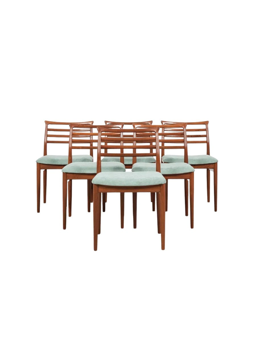 Set_of_6_Midcentury_dining_chairs_in_teak_by_Erling_Torvits_for_Sorø_Stolefabrik_1960s