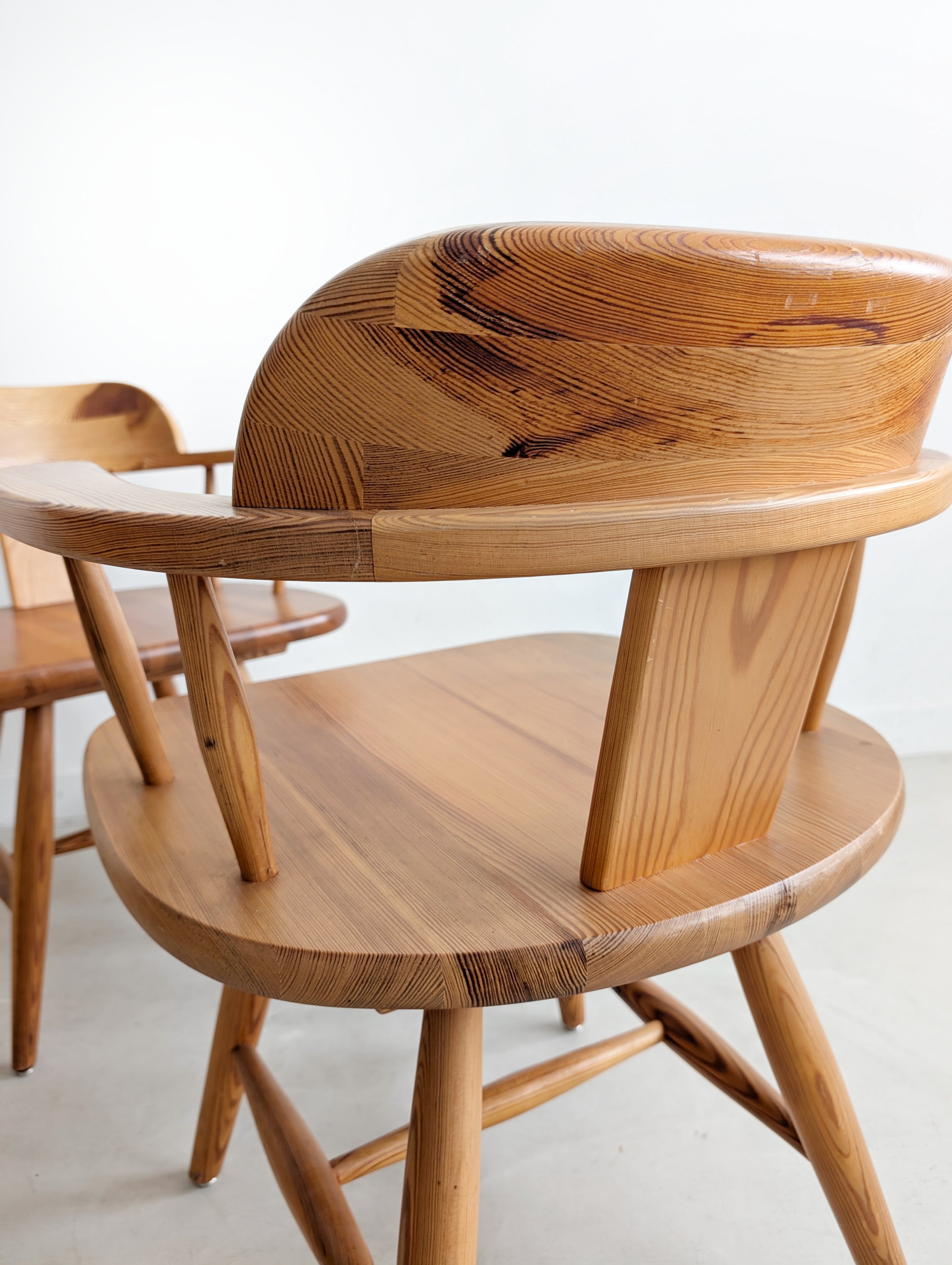 Set_of_6_Spindle_Back_Pine_Dining_Chairs_by_Asko,_1970s,_Finland