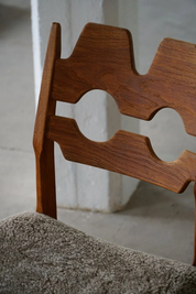Set_of_6_Razorblade_Chairs_by_Henning_Kjærnulf_in_Oak_&_Lambswool,_1960s