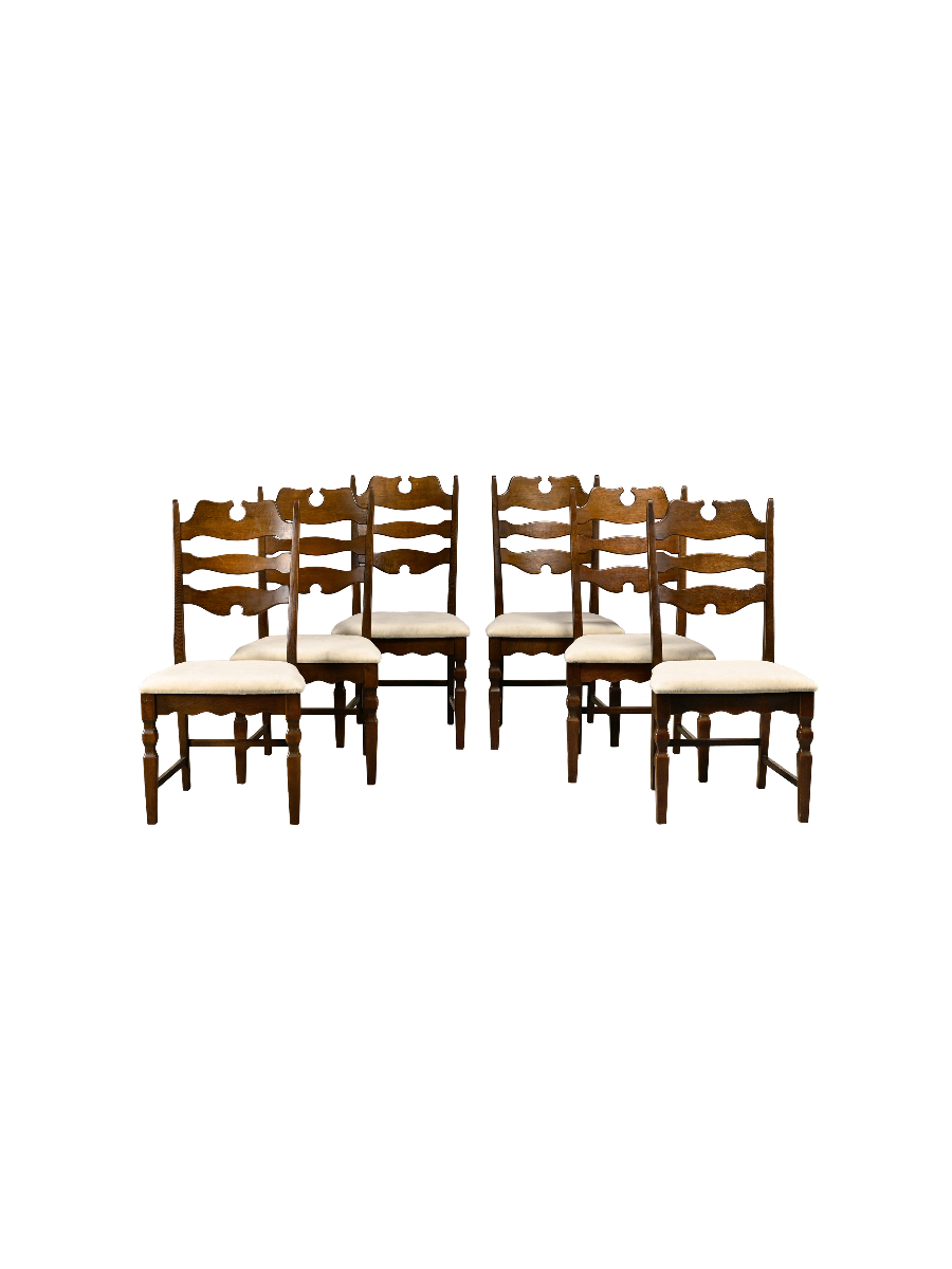 Set_of_6_Razorblade_Dining_Chairs_by_Henning_Kjærnulf_for_EG_Kvalitetsmøbel,_Denmark,_1960s