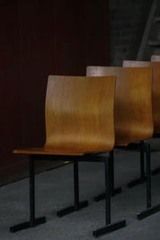 Set_of_6_Stackable_Oak_Chairs_by_Niels_Larsen,_Danish_Mid_Century_Design