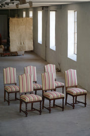 Set_of_6_Swedish_Baroque_Style_Dining_Chairs_in_Carved_Wood