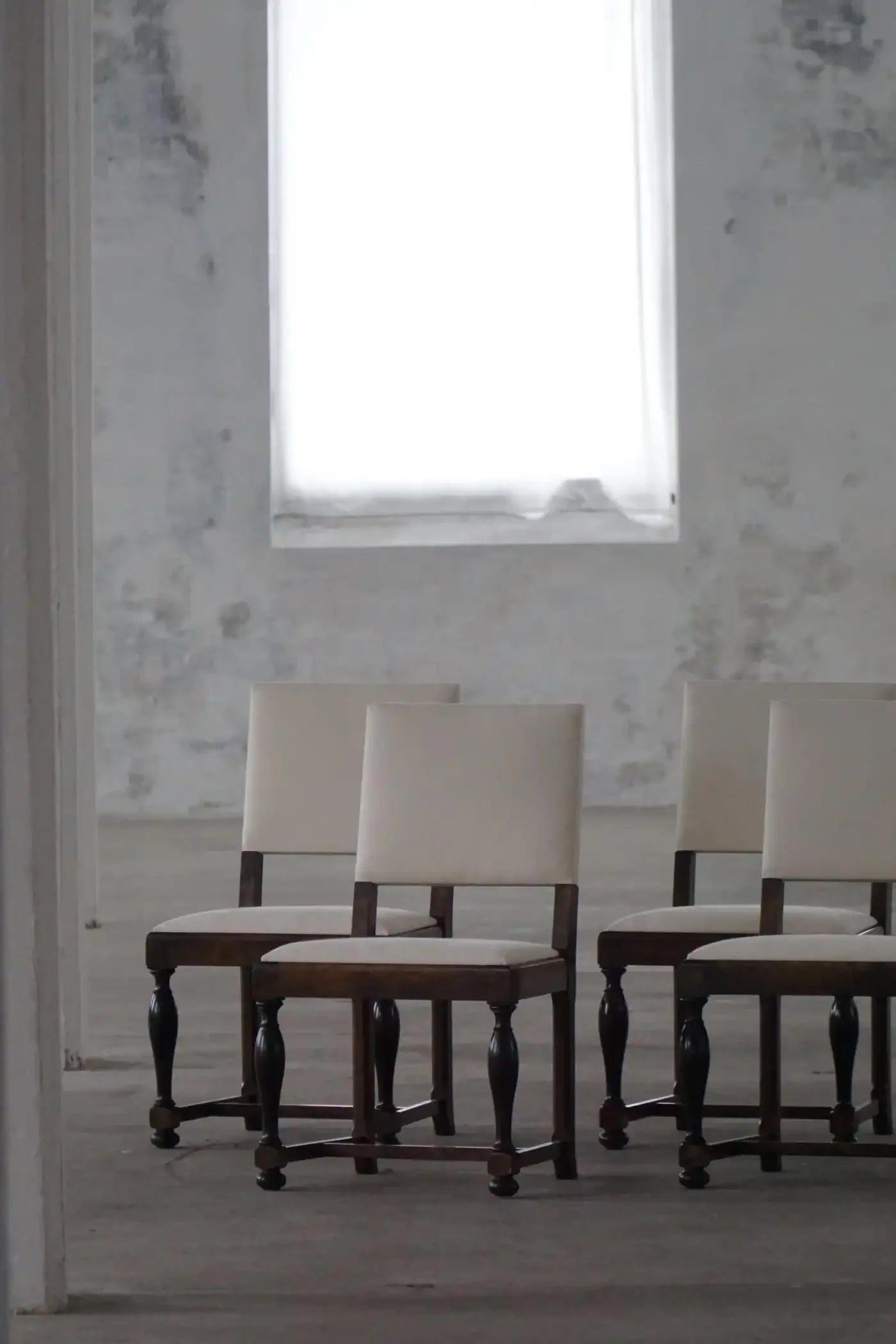 Set_of_6_Swedish_Grace_Dining_Chairs_in_Birch