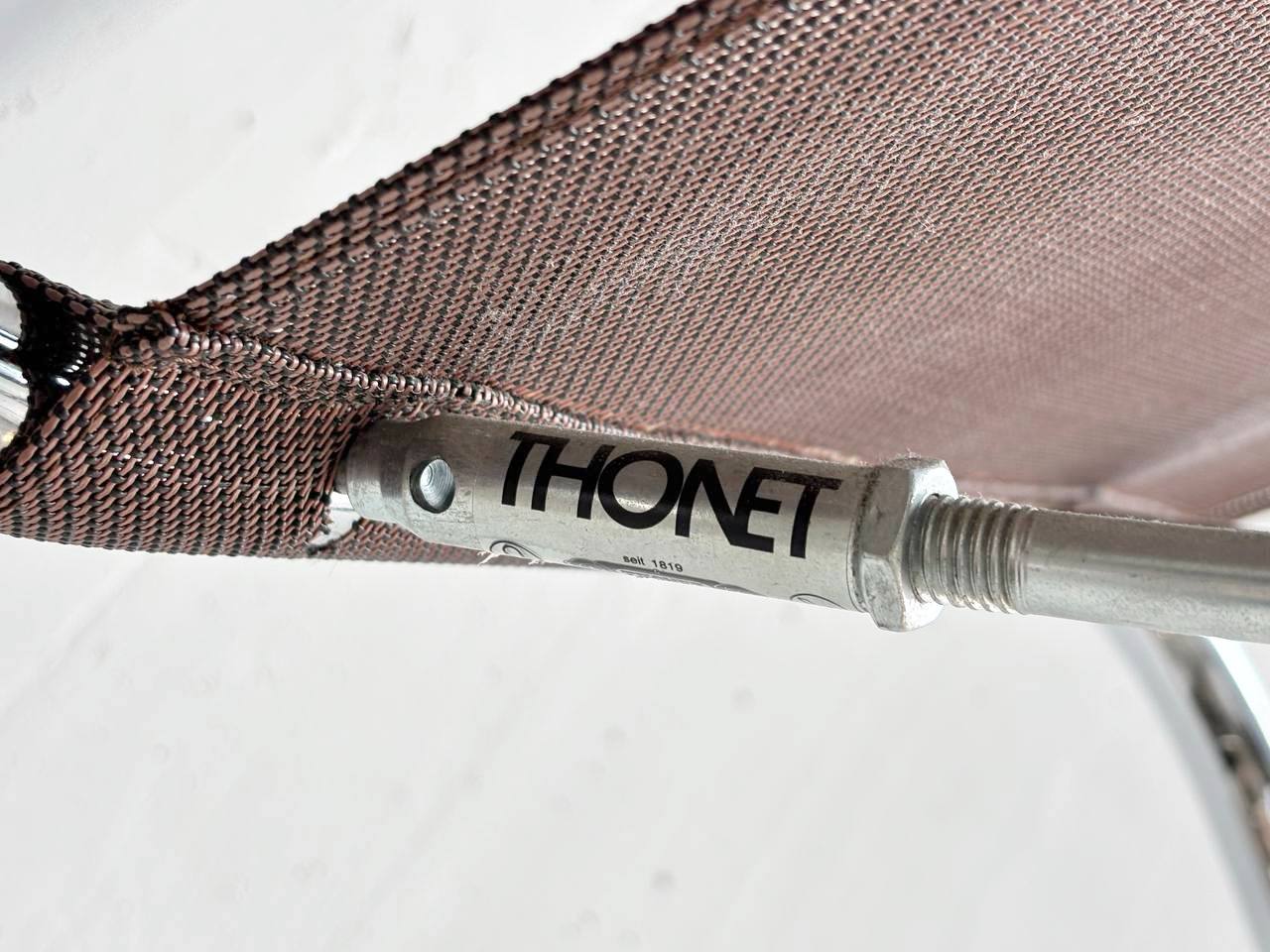 Set_of_6_Thonet_S33_cantilever_chairs_with_brown_mesh_upholstery