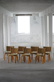 Set_of_7_Alvar_Aalto_Model_62_Dining_Chairs_for_Artek_Hedemora,_Sweden,_1950s