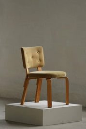 Set_of_7_Alvar_Aalto_Model_62_Dining_Chairs_for_Artek_Hedemora,_Sweden,_1950s