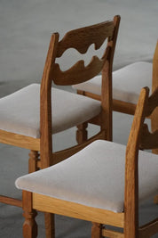 Set_of_8_Henning_Kjærnulf_Razorblade_Dining_Chairs_in_Oak_and_Mohair,_Denmark,_1960s