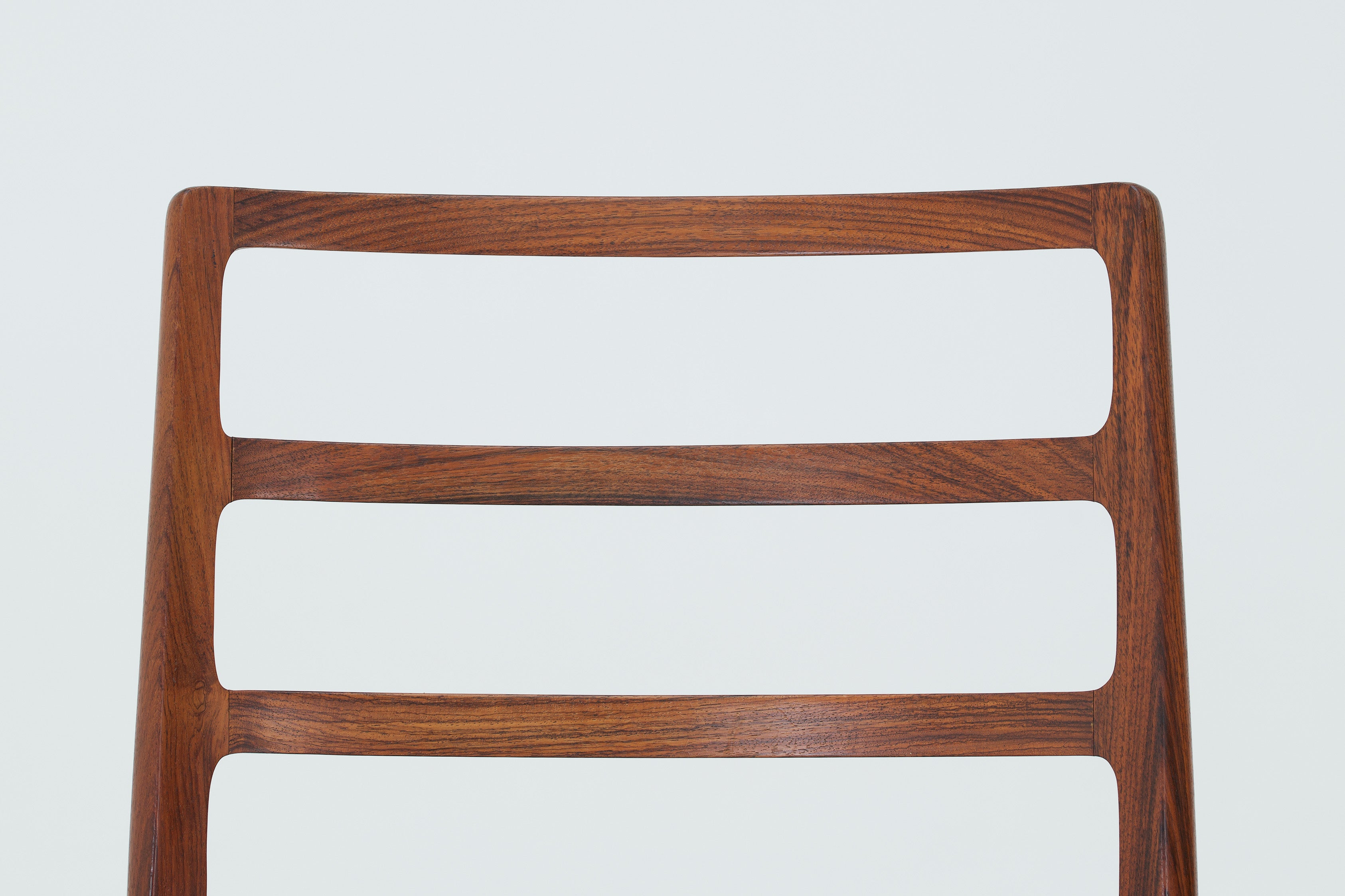 Set_of_8_Model_82_Dining_Chairs_by_Niels_O._Møller_for_J.L._Møllers_Møbelfabrik,_Mid_Century_Modern,_1960s,_Denmark