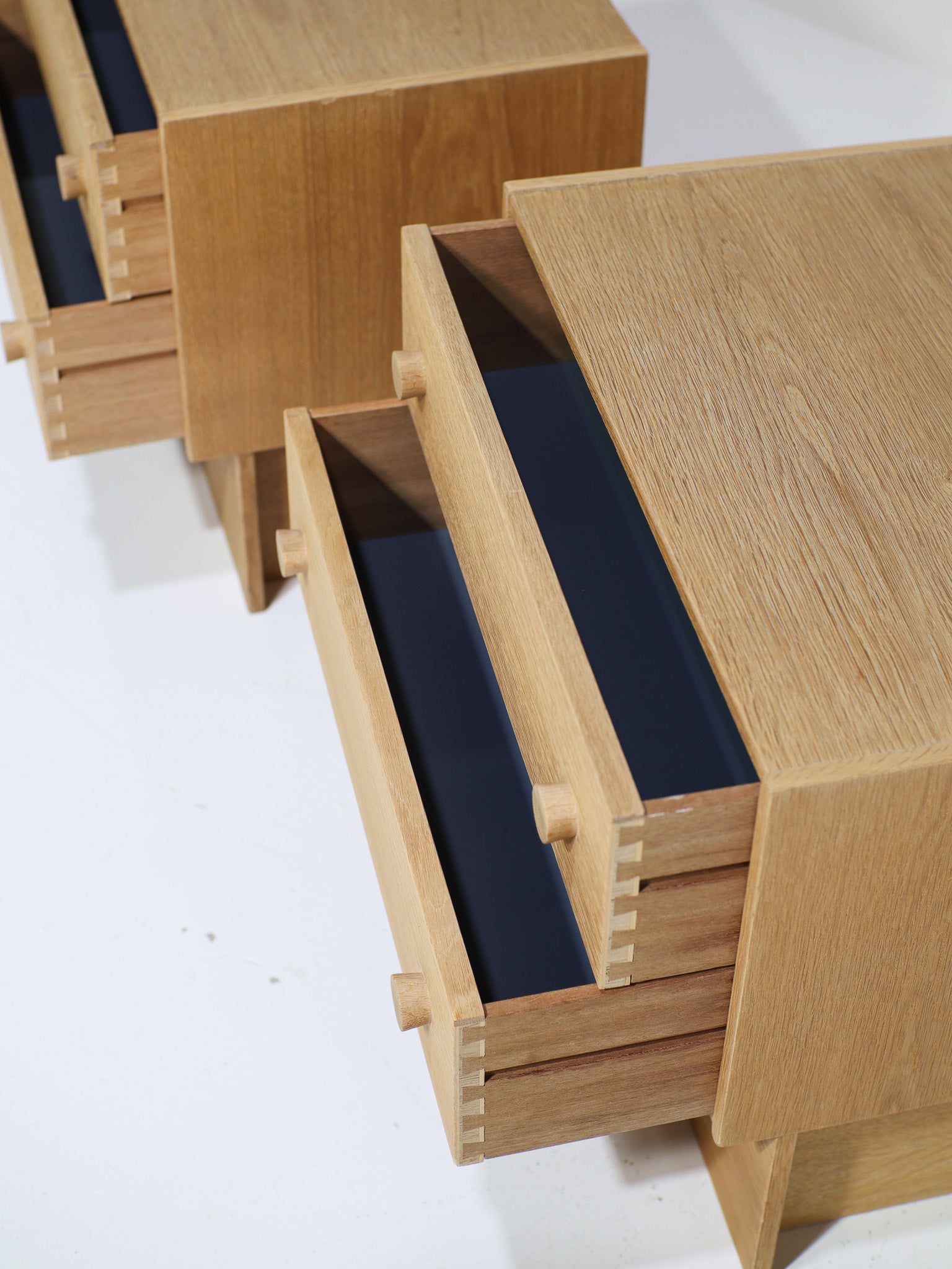 Set_of_2_Oak_Bedside_Tables,_1960s–1970s,_Scandinavia