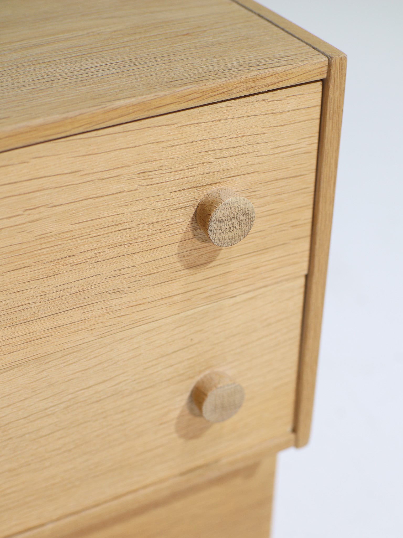 Set_of_2_Oak_Bedside_Tables,_1960s–1970s,_Scandinavia
