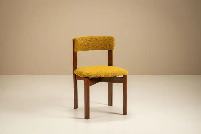 Set_of_8_Italian_Walnut_Dining_Chairs_1970s,_Italy