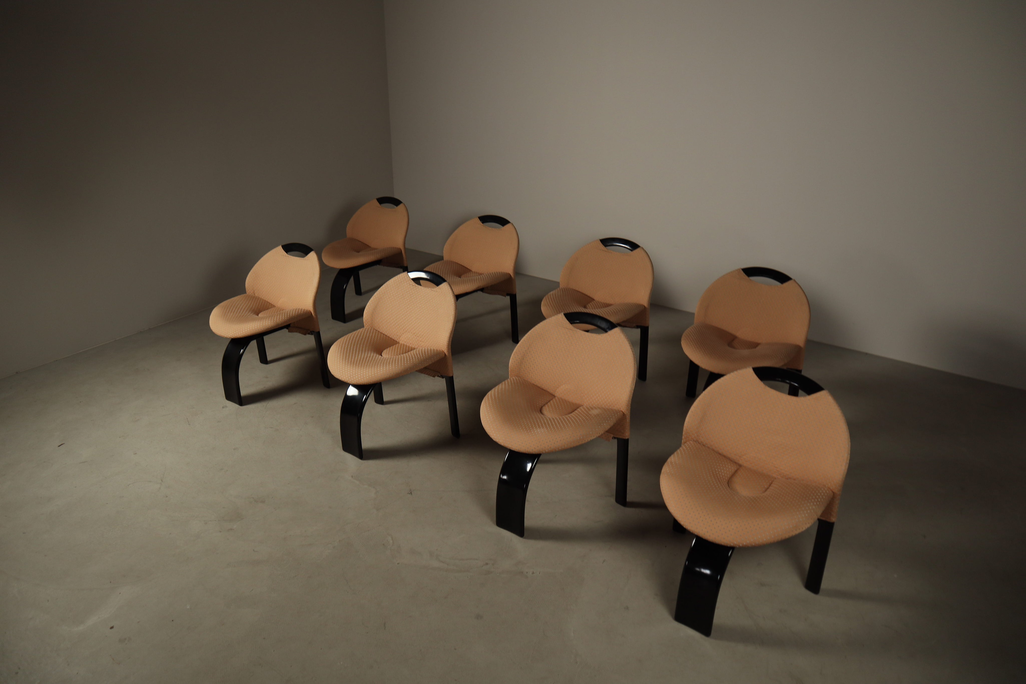 Set_of_8_Sail_Dining_Chairs_by_Giovanni_Offredi_for_Saporiti_Italia,_Italy,_1973