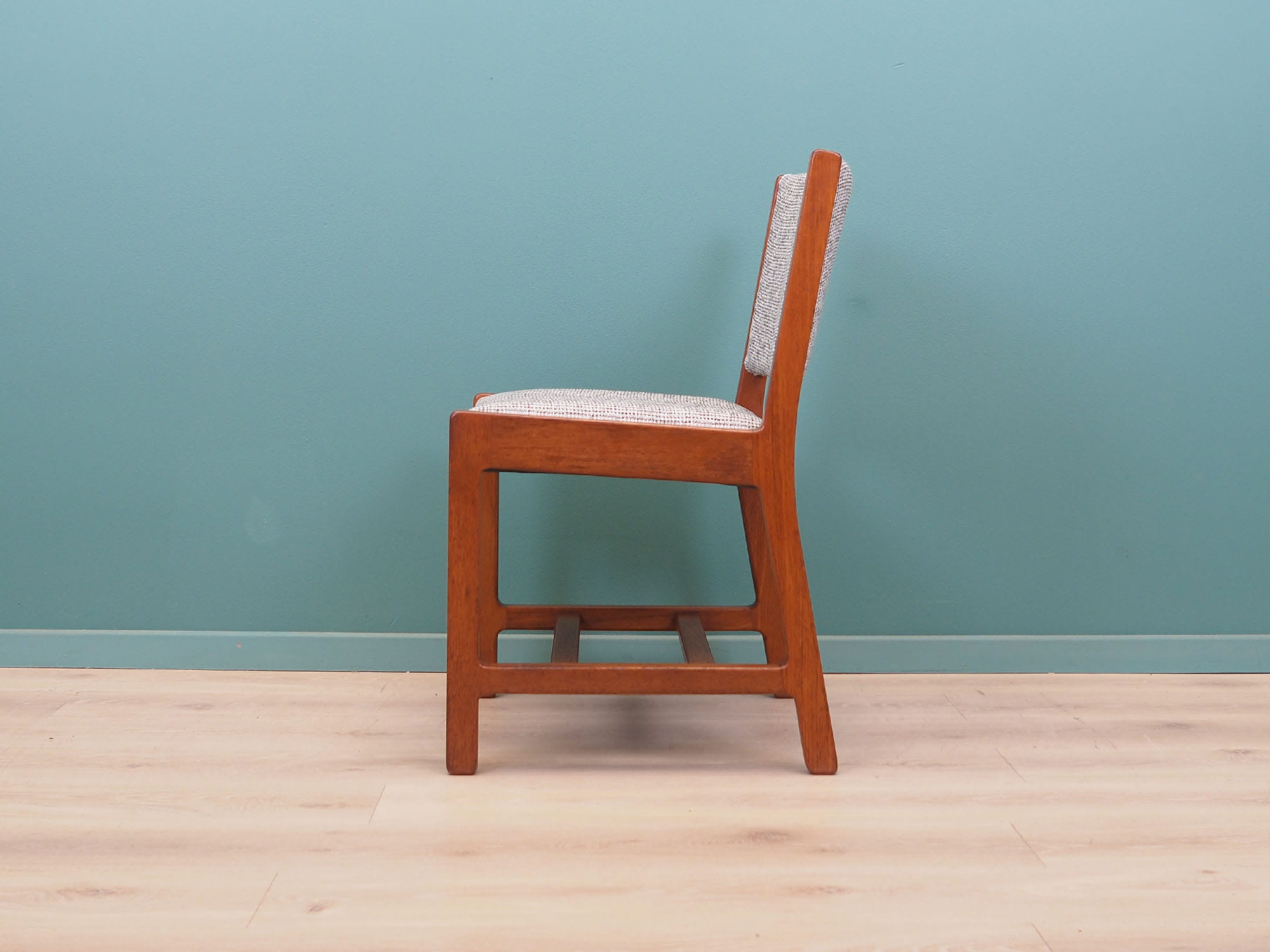 Set_of_5_Teak_Chairs,_Danish_Design,_1970s,_Denmark