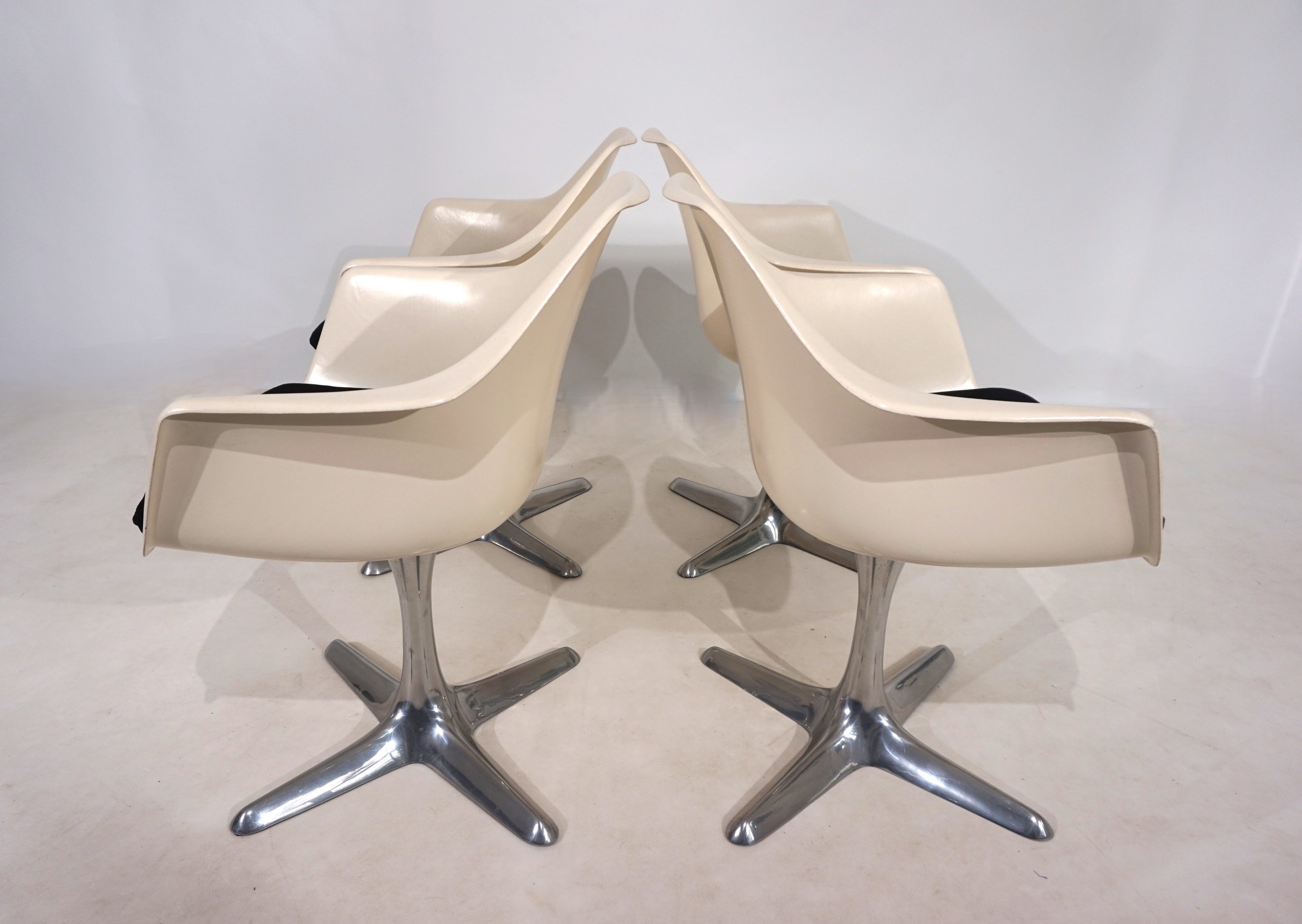 Set_of_4_Arkana_116_dining_chairs_by_Maurice_Burke,_1960