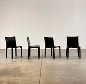 Set_of_4_CAB_412_Chairs_by_Mario_Bellini_for_Cassina_in_Black_Leather,_1970s