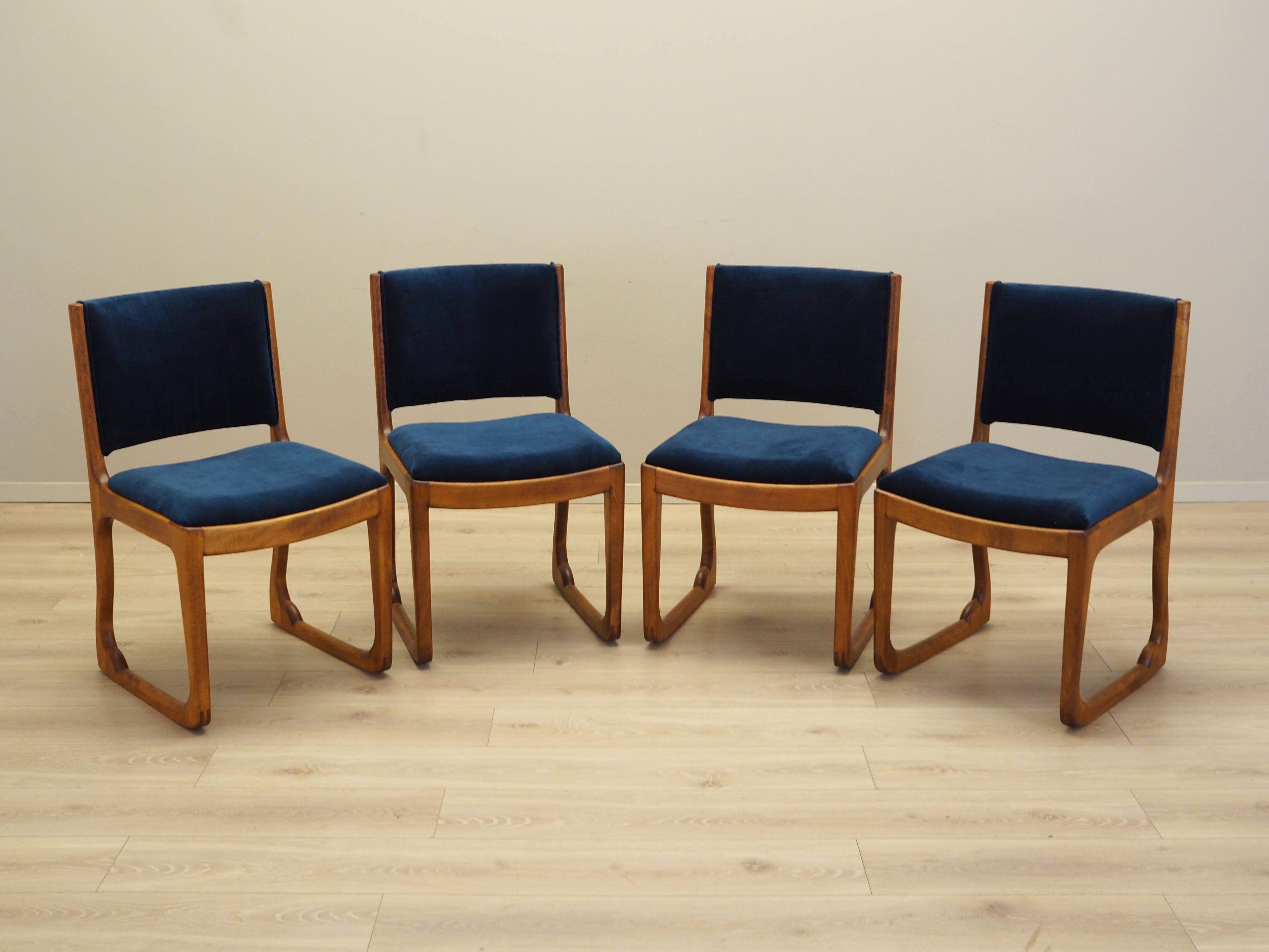 Set_of_4_Chairs,_Holger_Jacobsen_for_Fritz_Hansen,_Beech_Wood,_1950s,_Denmark