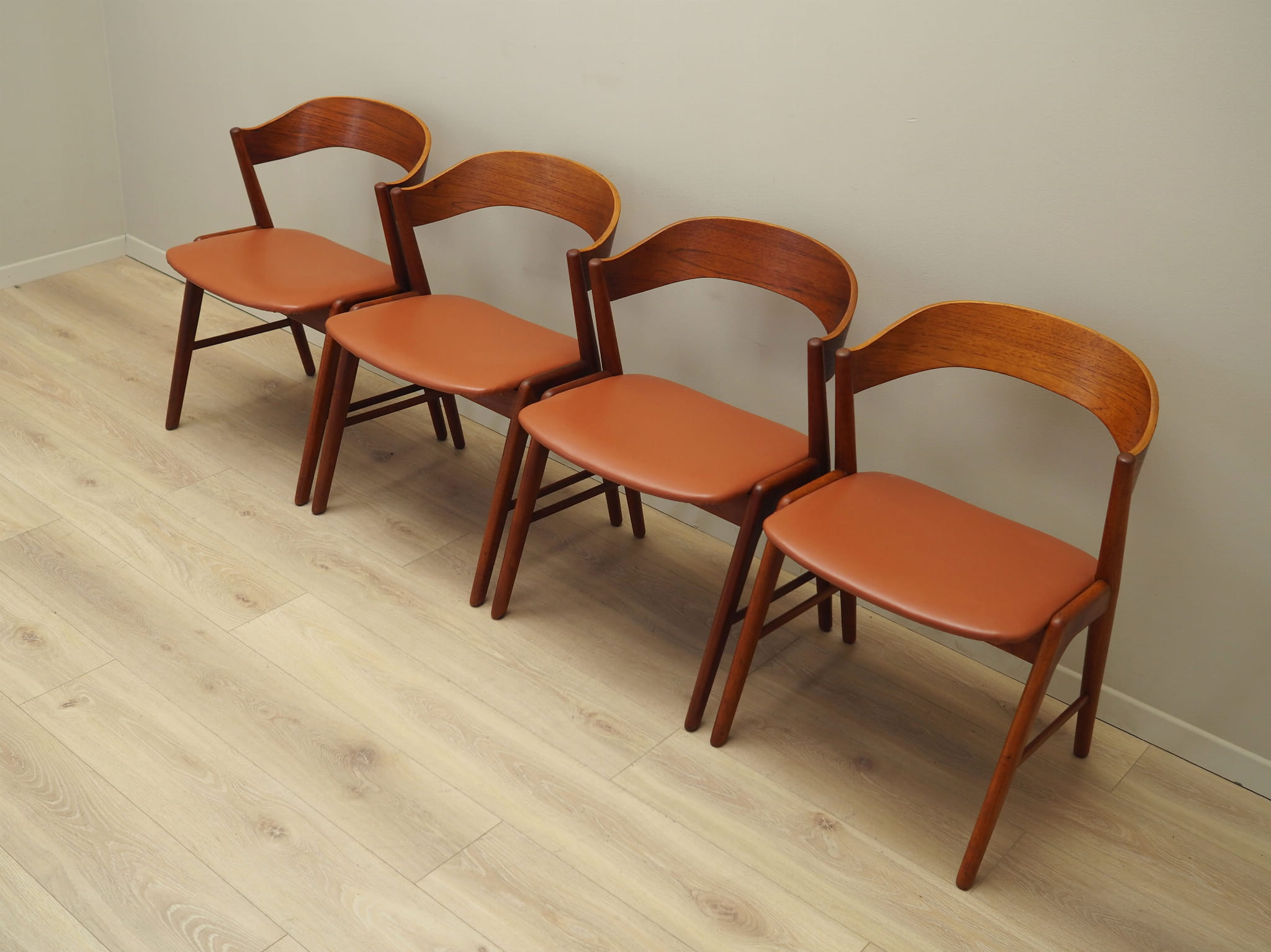 Set_of_4_Chairs,_Korup_Stolefabrik,_Teak_Wood,_1970s,_Denmark