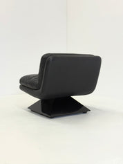 Set_of_4_Hans_von_Klier_armchairs_with_coffee_table_for_Giuseppe_Rossi_di_Albizzate