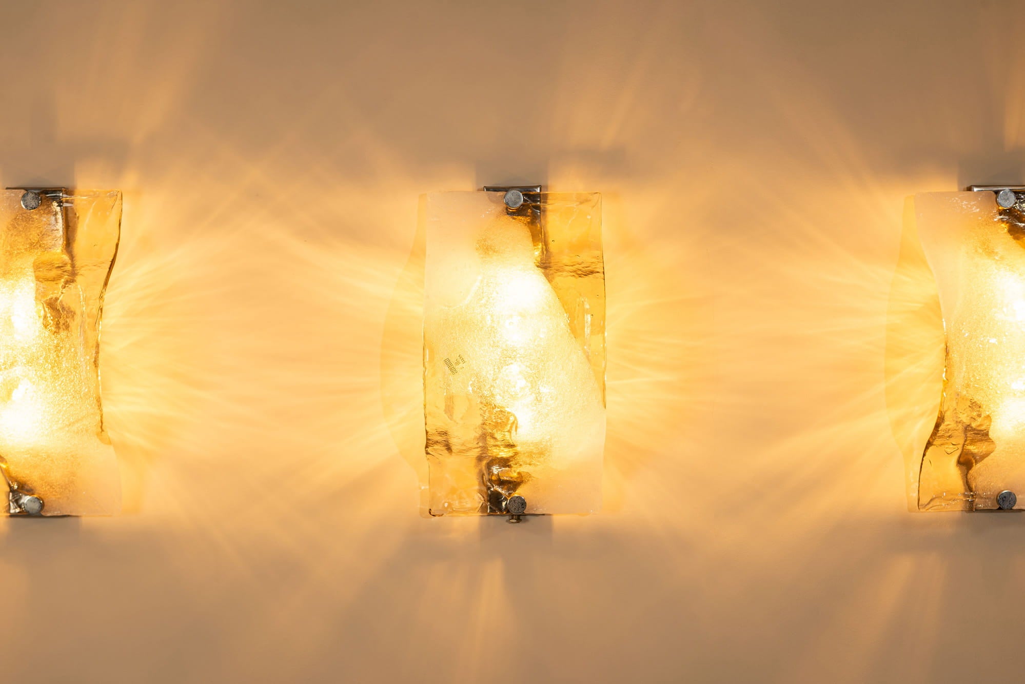 Set_of_4_Carlo_Nason_LP_276_Murano_Glass_Wall_Lamps_for_Mazzega