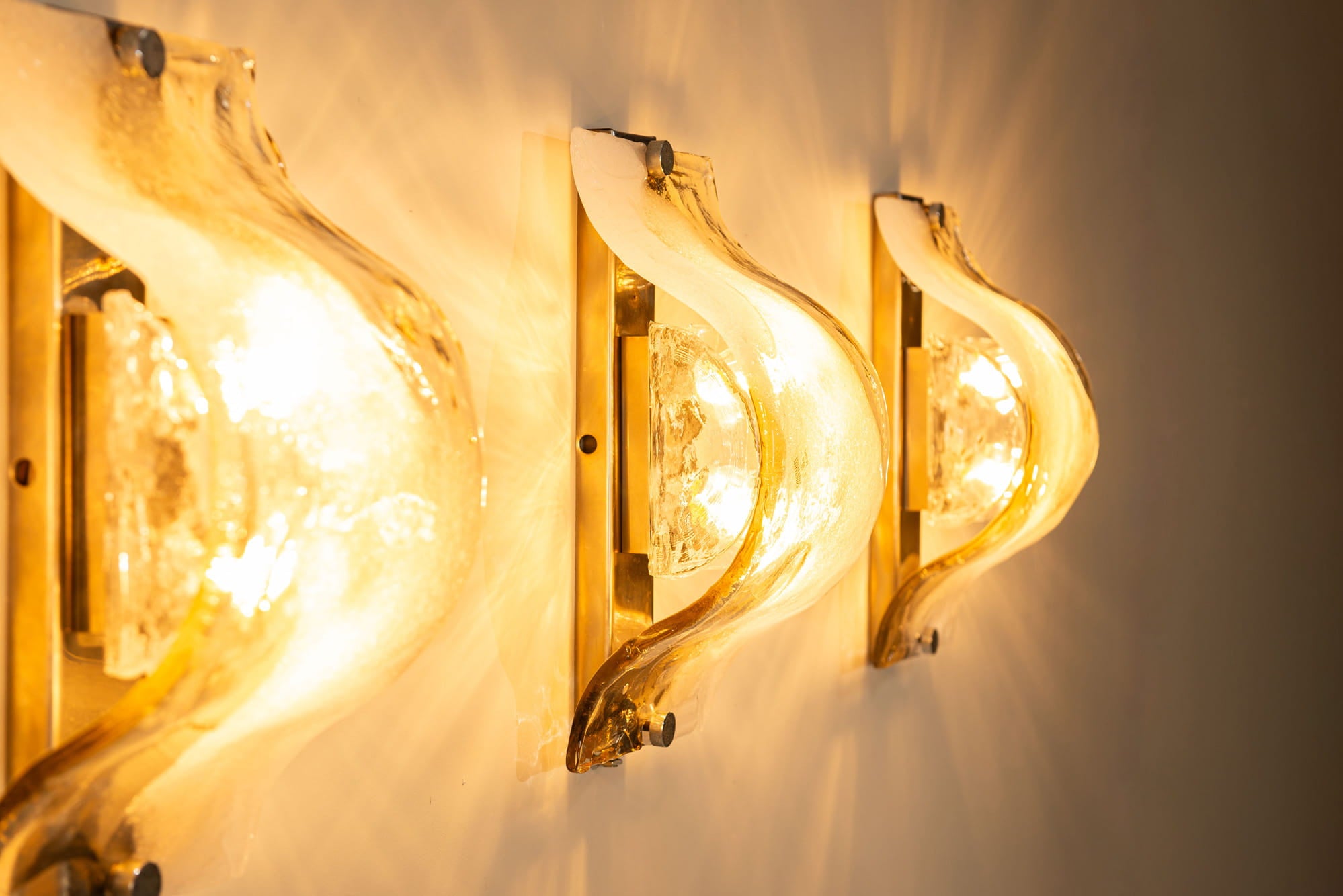 Set_of_4_Carlo_Nason_LP_276_Murano_Glass_Wall_Lamps_for_Mazzega