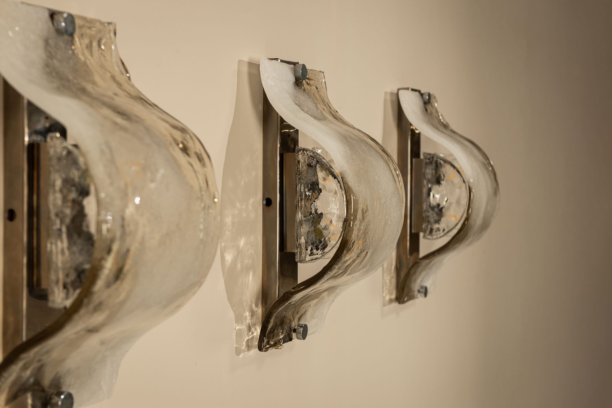 Set_of_4_Carlo_Nason_LP_276_Murano_Glass_Wall_Lamps_for_Mazzega