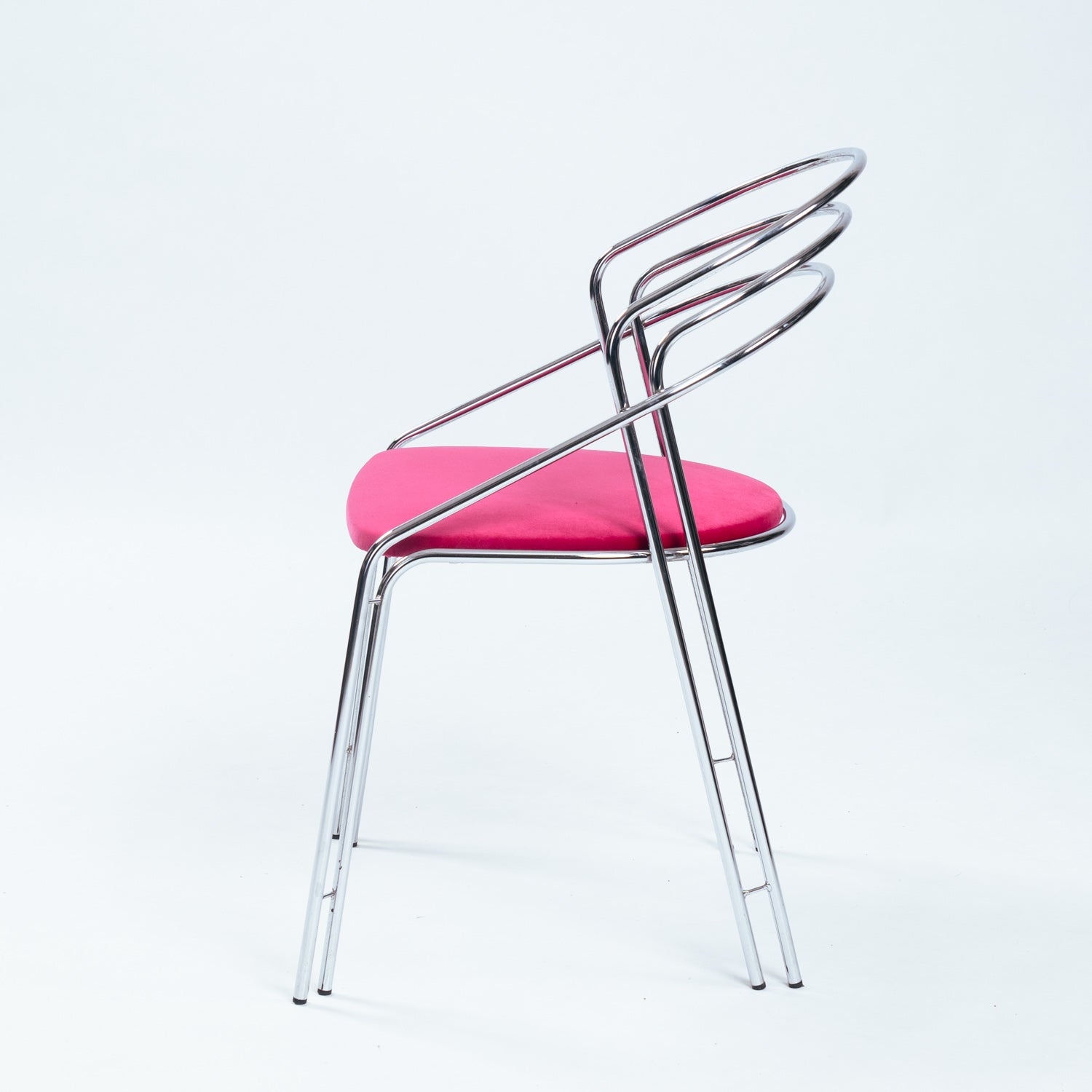Set_of_4_Italian_Chrome_Dining_Chairs_in_Pink_Velvet,_Postmodern_Dining_Chairs,_1970s