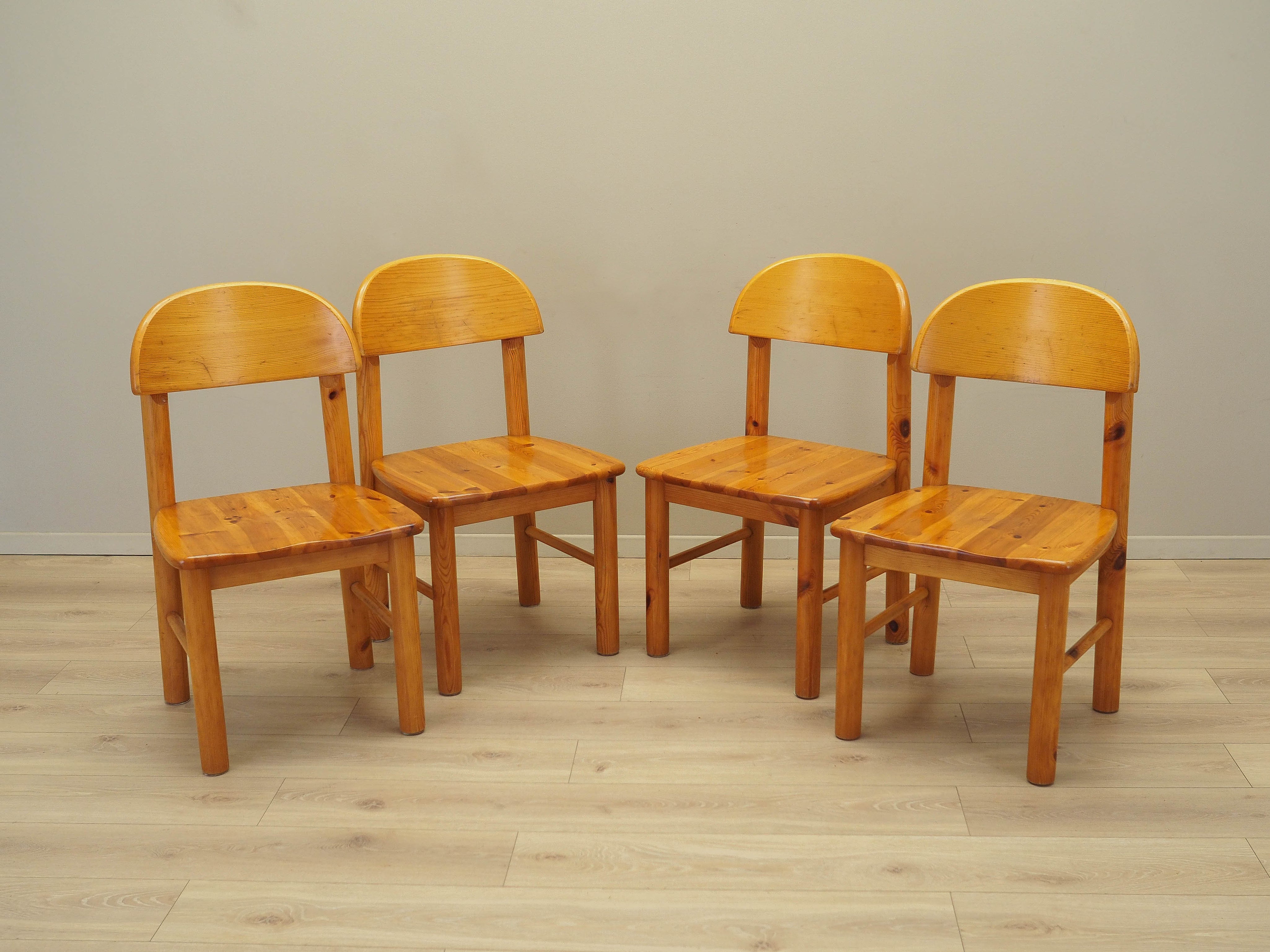 Set_of_4_Pine_Dining_Chairs,_Rainer_Daumiller,_Hirtshals,_1960s,_Denmark