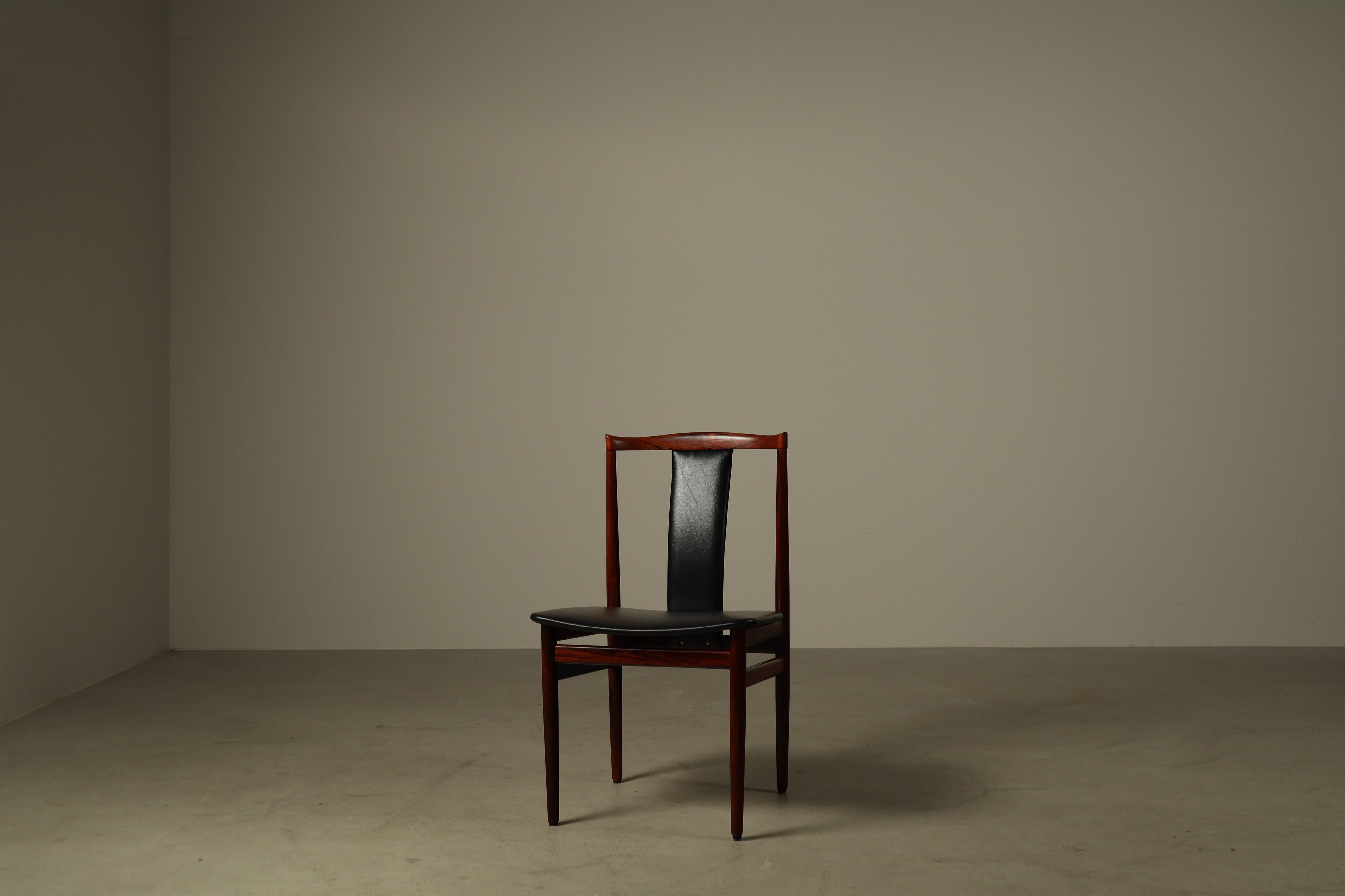 Set_of_4_Rosewood_Dining_Chairs_by_Henning_Sørensen_for_Dan-Ex,_Black_Faux_Leather,_Denmark,_1960s