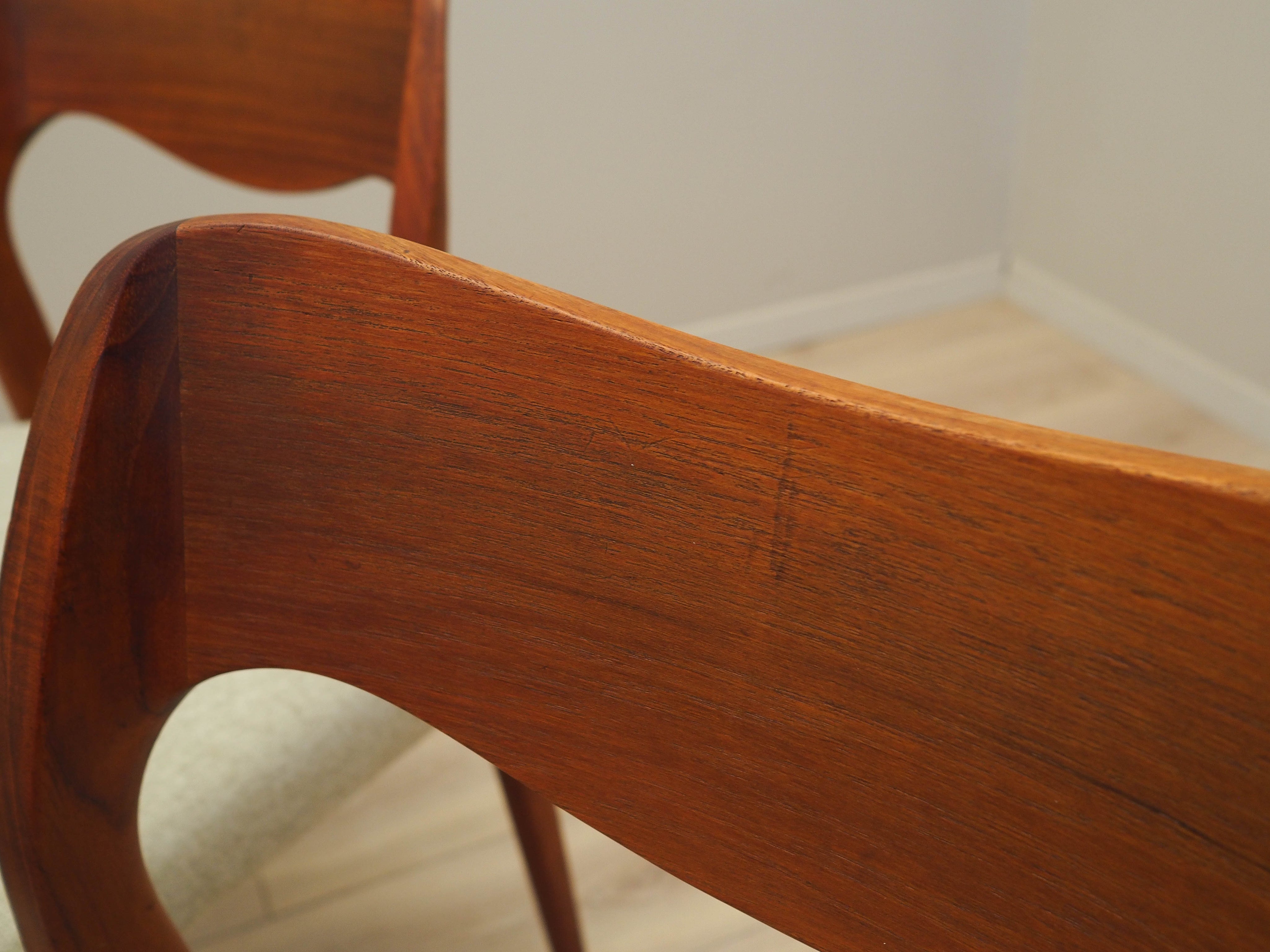 Set_Of_4_Teak_Chairs,_Niels_Otto_Møller,_J.L._Møllers_Møbelfabrik,_1960s_Denmark