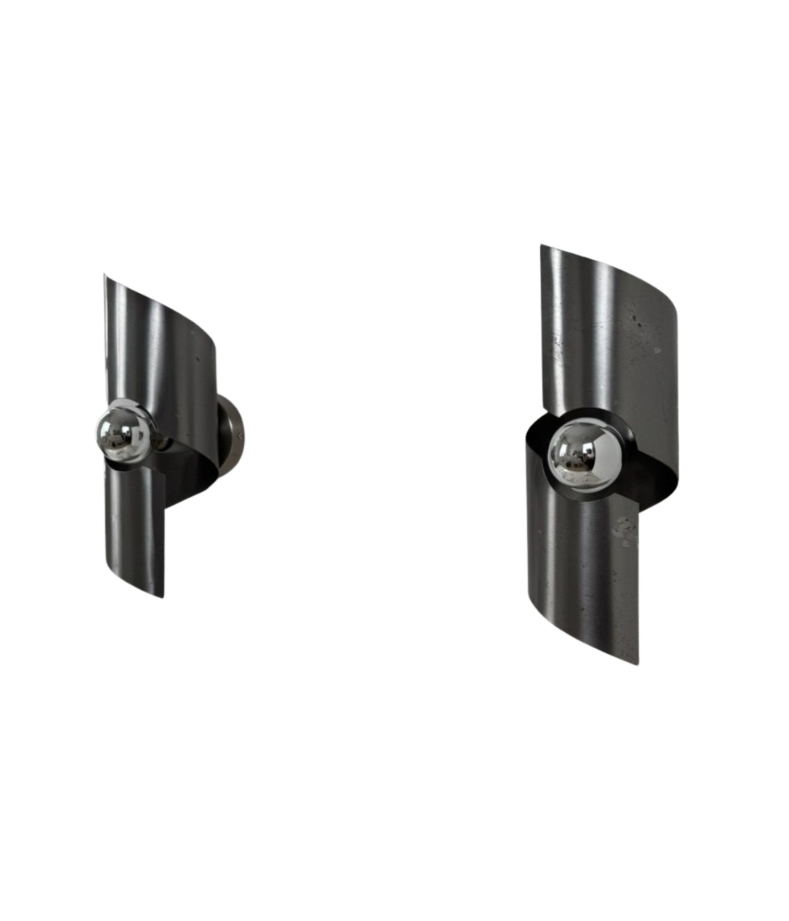 Set_of_French_Patinated_Steel_Wall_Sconces,_Geometric_Indirect_Wall_Lights,_1970s