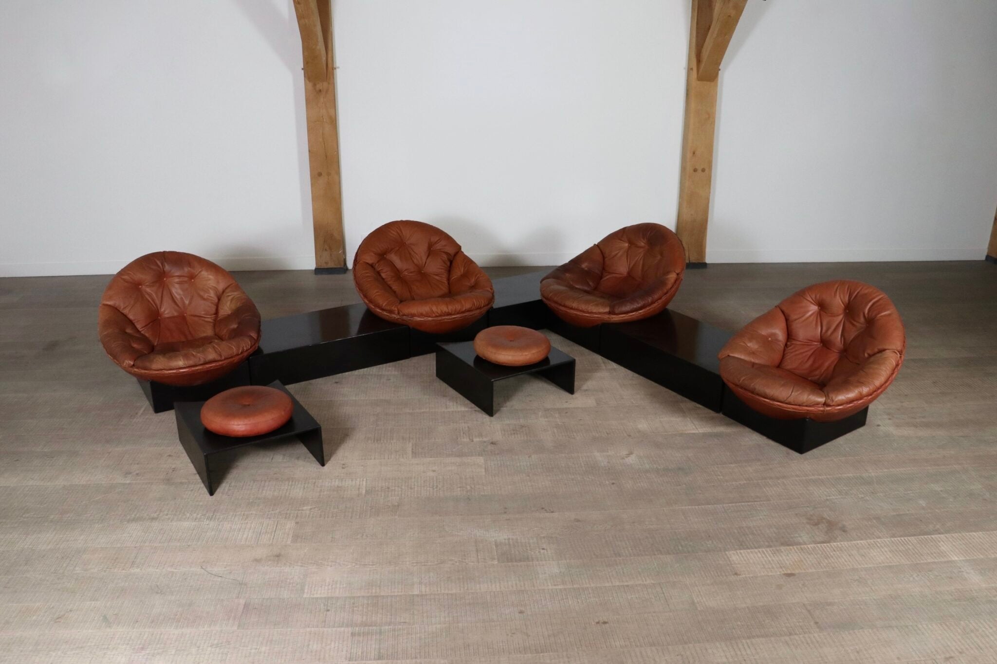 Set_of_Illum_Wikkelsø_Apollo_sofa_for_Ryesberg_Møbler,_Denmark_1970s