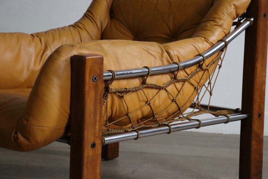 Set_of_Jean_Gillon_“Amazonas”_Lounge_Chair_with_Ottoman_in_Cognac_Leather,_Brazil_1960s