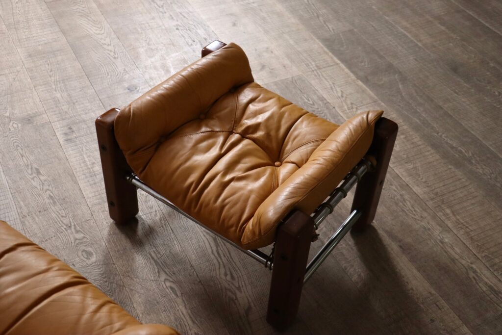 Set_of_Jean_Gillon_“Amazonas”_Lounge_Chair_with_Ottoman_in_Cognac_Leather,_Brazil_1960s
