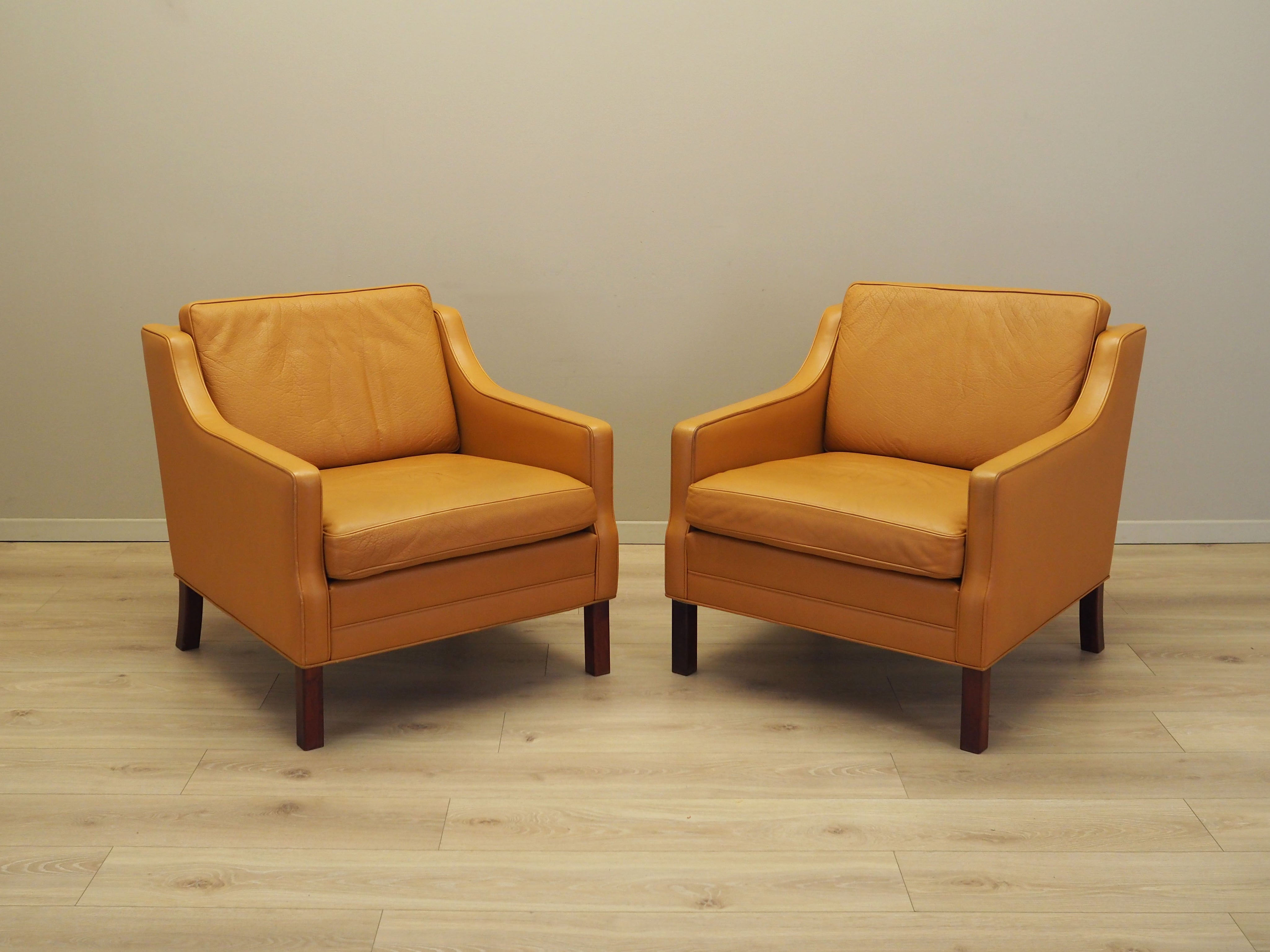 Set_of_2_Danish_Modern_Leather_Lounge_Armchairs,_1970s,_Denmark