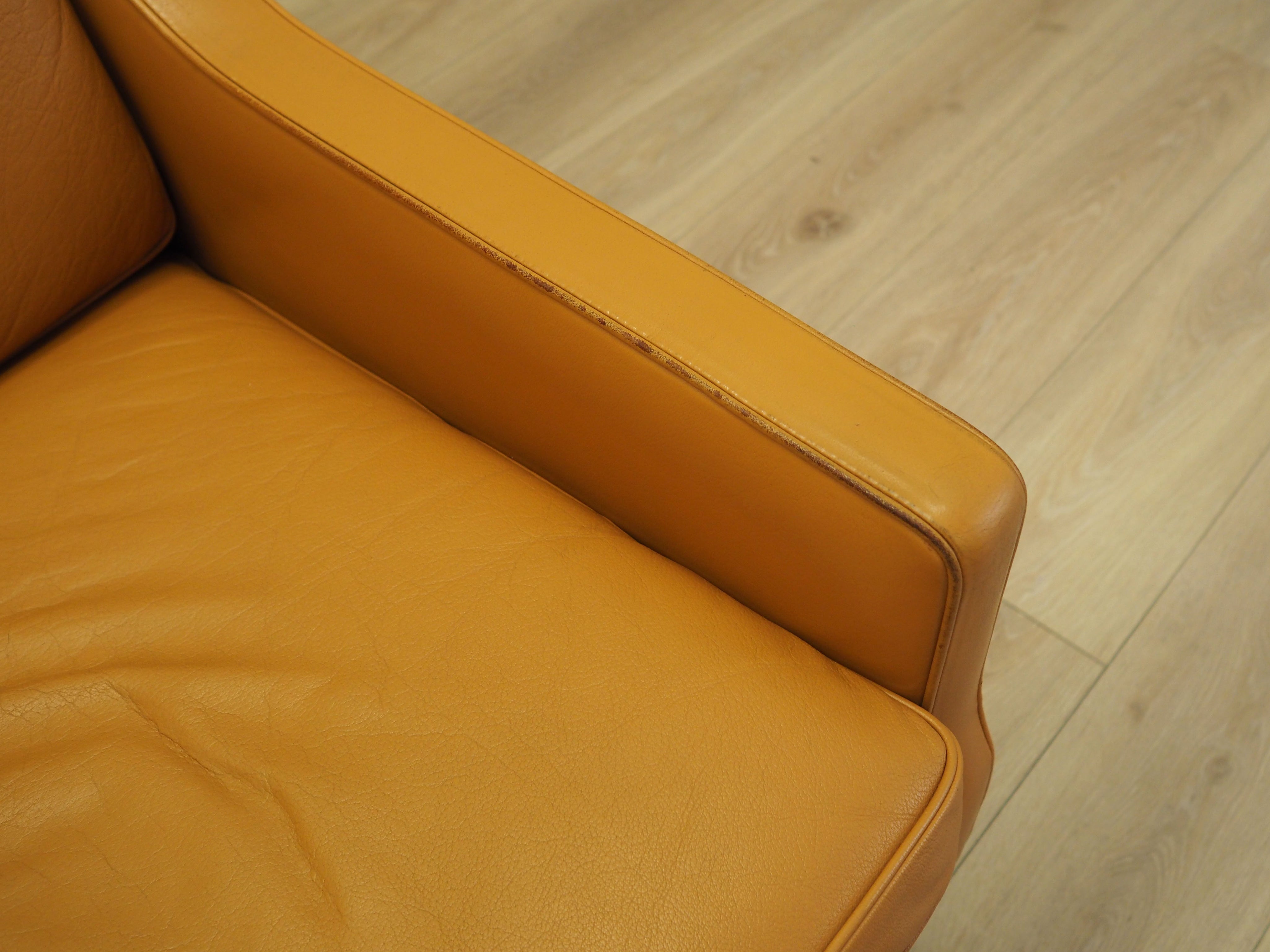 Set_of_2_Danish_Modern_Leather_Lounge_Armchairs,_1970s,_Denmark