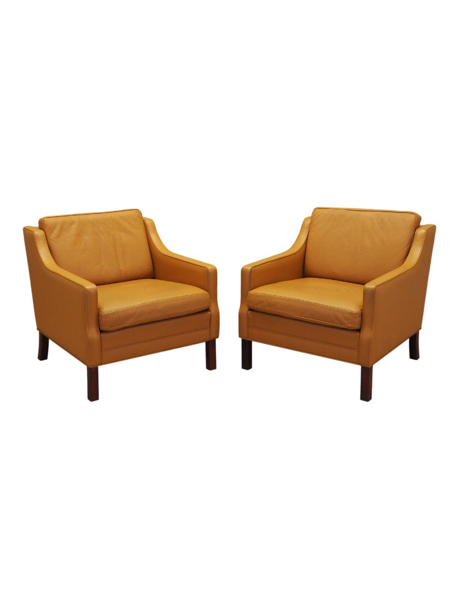 Set_of_2_Danish_Modern_Leather_Lounge_Armchairs,_1970s,_Denmark