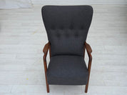 Set_of_Model_8000_Lounge_Chair_and_Ottoman_by_Fritz_Hansen_1960s_Denmark