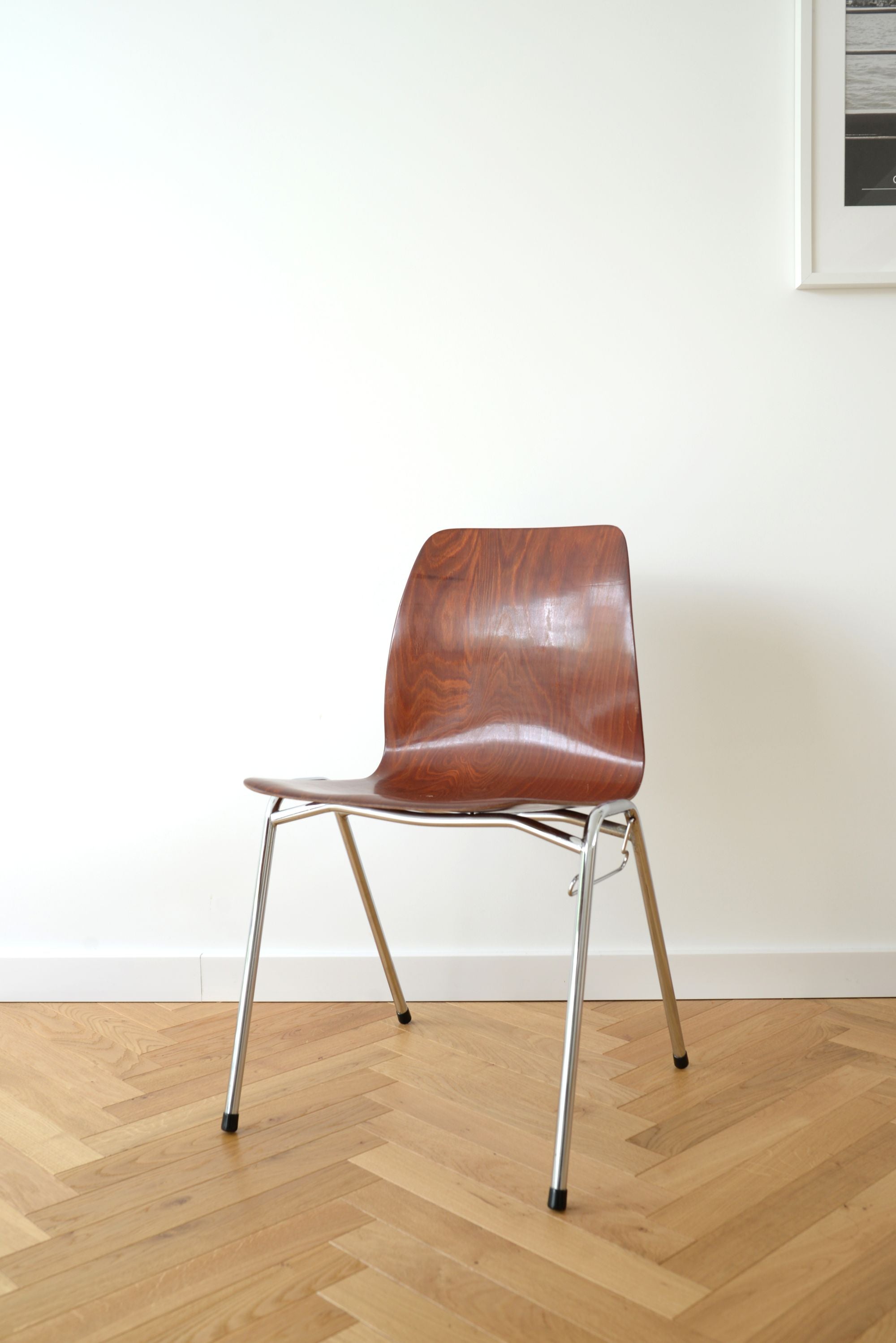Pagholz_Plywood_Chair_with_Chrome_Frame,_1970s